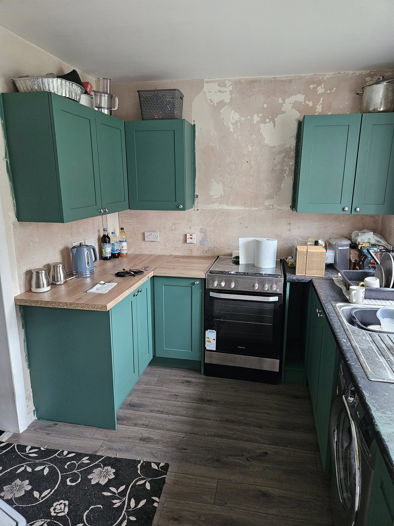 After photo of new kitchen cupboards